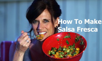 How to Make Salsa Fresca (Pico de Gallo)